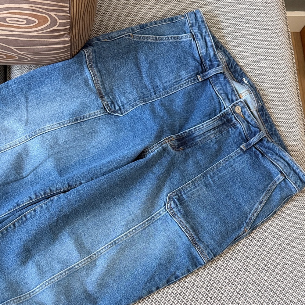 Old Navy Relaxed Fit Blue Jeans Size 16